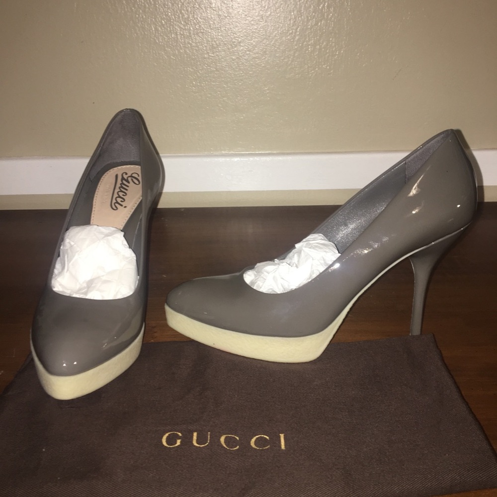 DEADSTOCK GUCCI HEELS